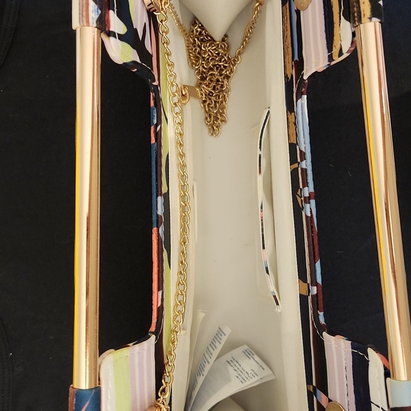 CALL IT SPRING multi colour clutch - Picture 4 of 5